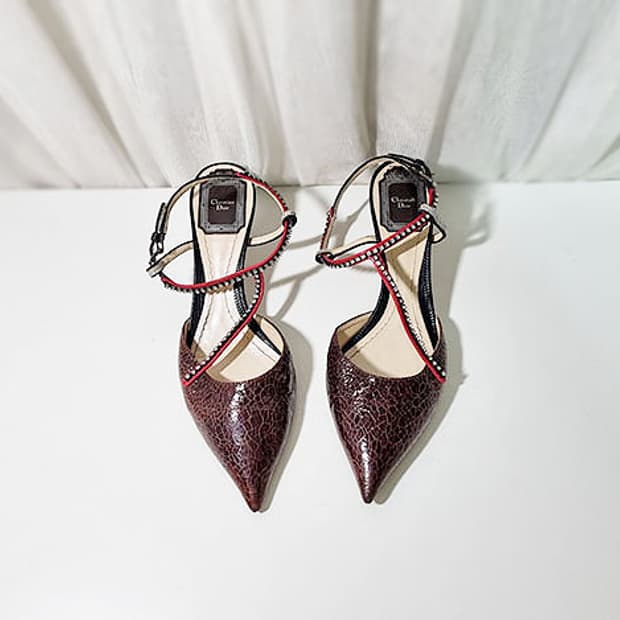 디올 크리스탈 슬링백 245