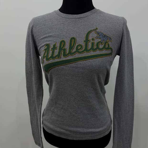 MLB Athletics 여성 롱슬리브
