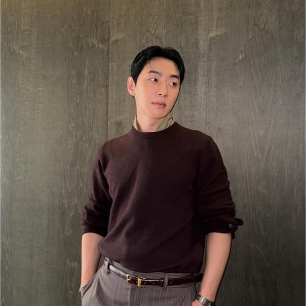 렉토 25FW 빈티지 스트라이프 플레어 팬츠 슬랙스 세피아 그레이