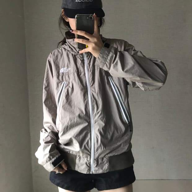 노페 카키브라운 바람막이