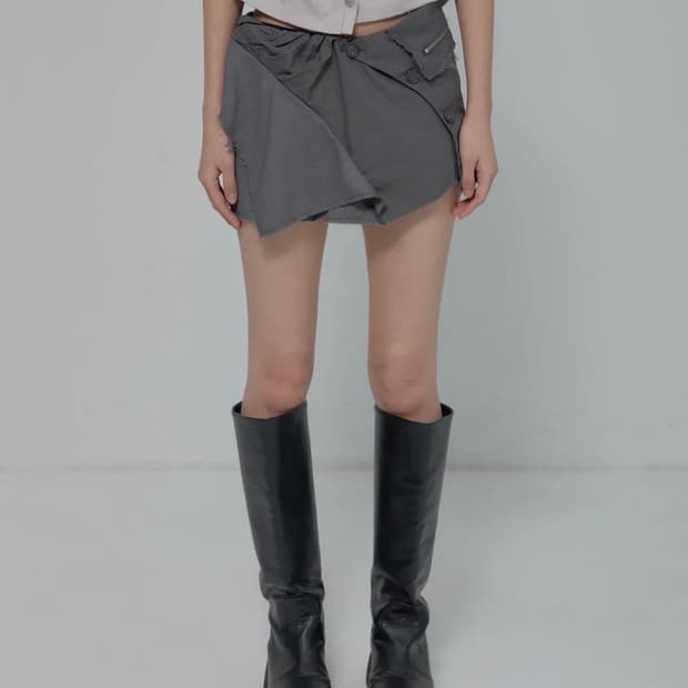 플레어업 Asymmetrical Layered Mini Skirt