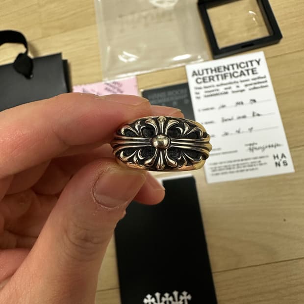 크롬하츠 플로랄크로스링 US10