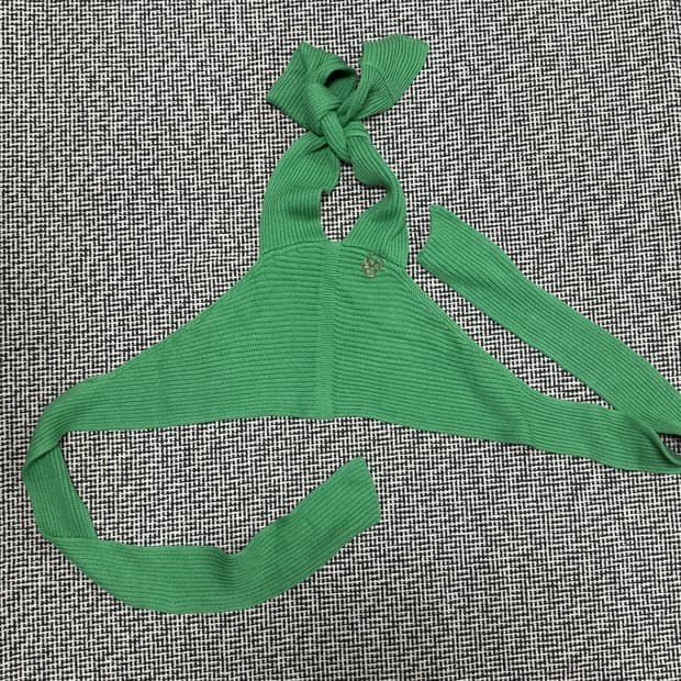 Lyn around green knitted halterneck top