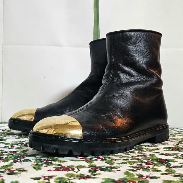 Giuseppe Zanotti 쥬세페자노티 블랙 가죽 골드토 앵클 부츠