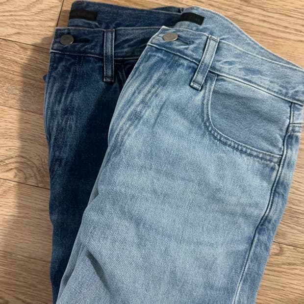 유니클로 와이드 스트레이트진