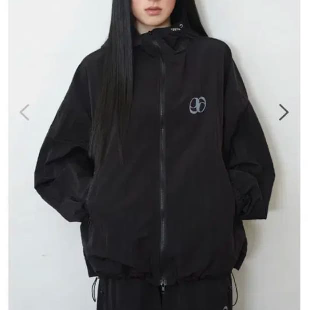 (미개봉) 애즈온 우디 윈드브레이커 블랙