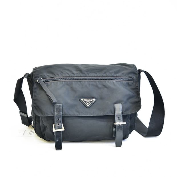 프라다 포코노 메신저백(정품)
