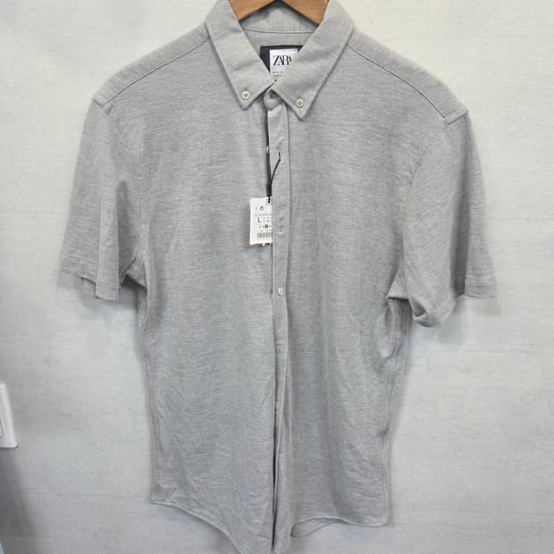 자라 연그레이 셔츠반팔 L 슬림핏