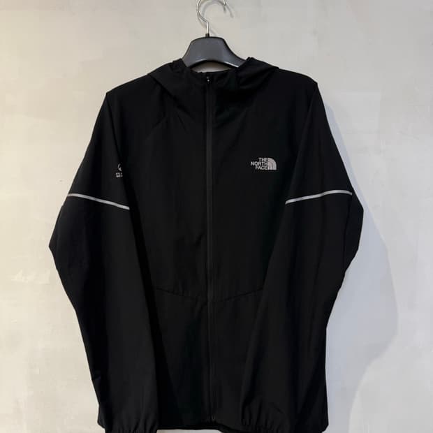 노스페이스 블랙 바람막이
