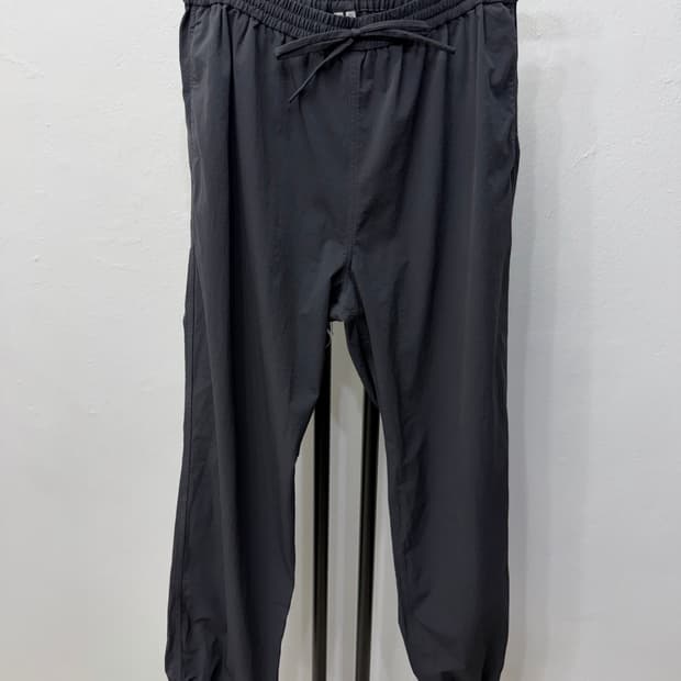 정품) 아르켓 남성 블랙 나일론 드로우스트링 스웻팬츠 M