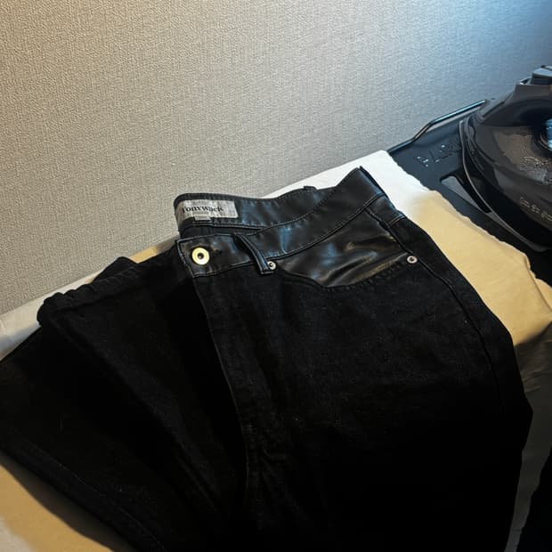 택포/S급) Tonywack 토니웩 블랙 레더 패널 데님 진 팬츠