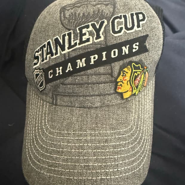 리복 매쉬 캡 모자