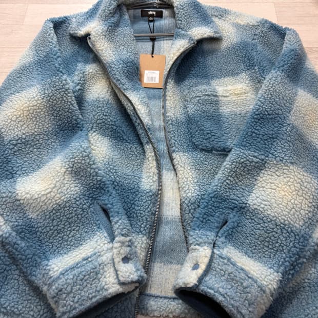 Stussy 23FW 셰르파 섀도우 플레이드 자켓