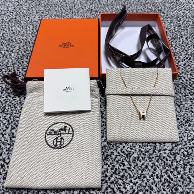 에르메스 미니 팝아슈 로즈골드 하드웨어&블랑