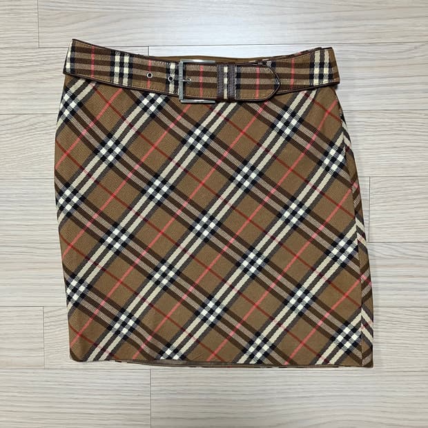 버버리 블루 라벨 노바 체크 벨트 스커트