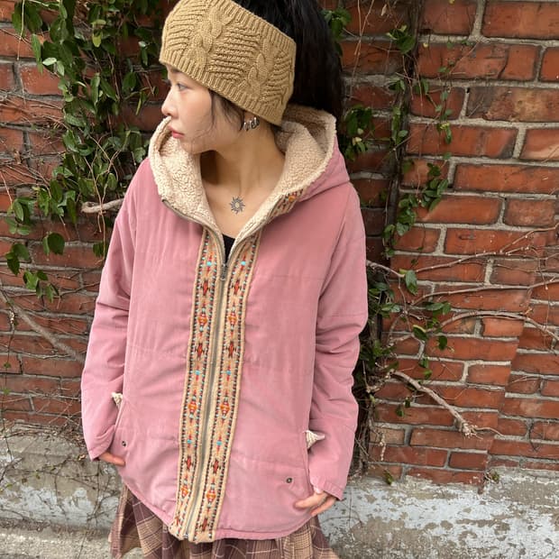 티티카카 딸기우유 후드 다운 자켓