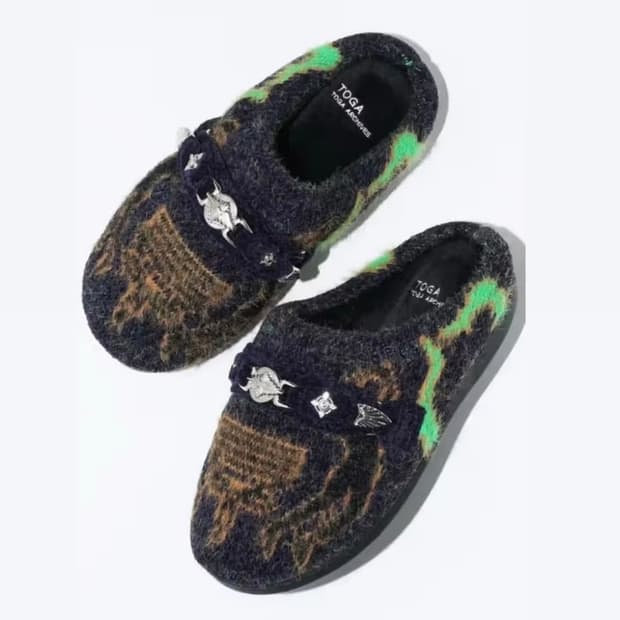 (0,2,3)/ 토가 x subu 니트 블로퍼 슬립온 네이비