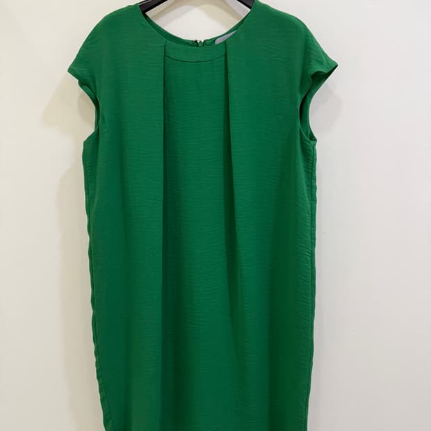 COS 코스 그린 민소매 원피스