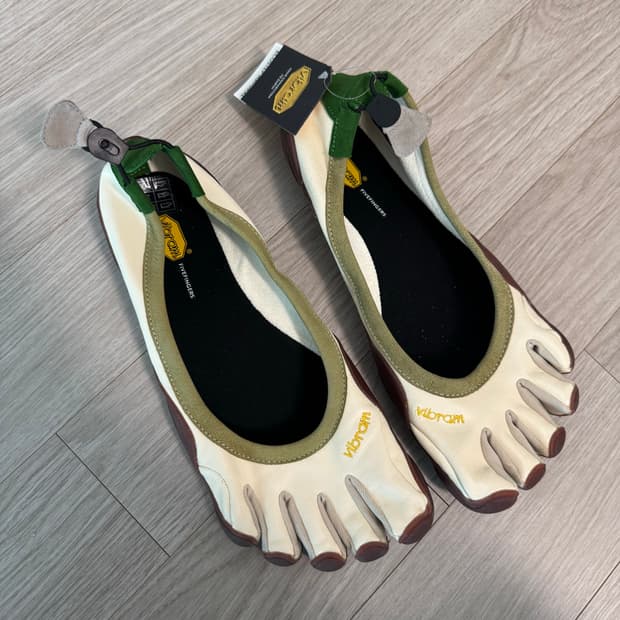 비브람 파이브핑거스 클레식 에보 에크루