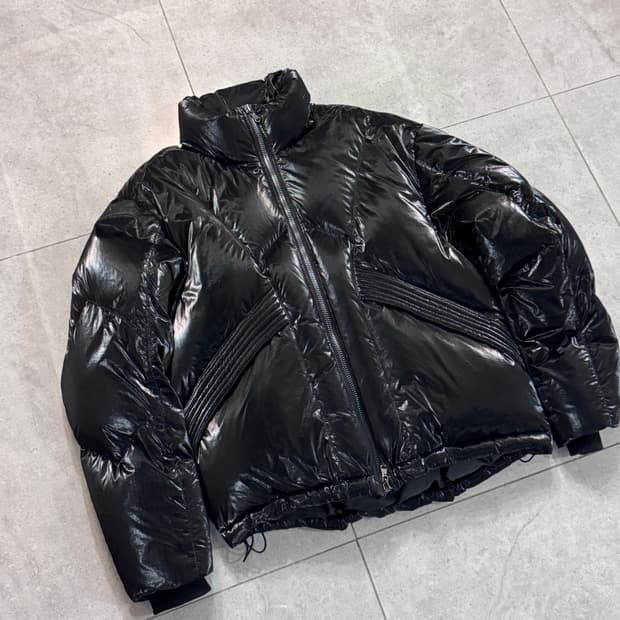 메종 미네드 블랙 유광 숏패딩 L