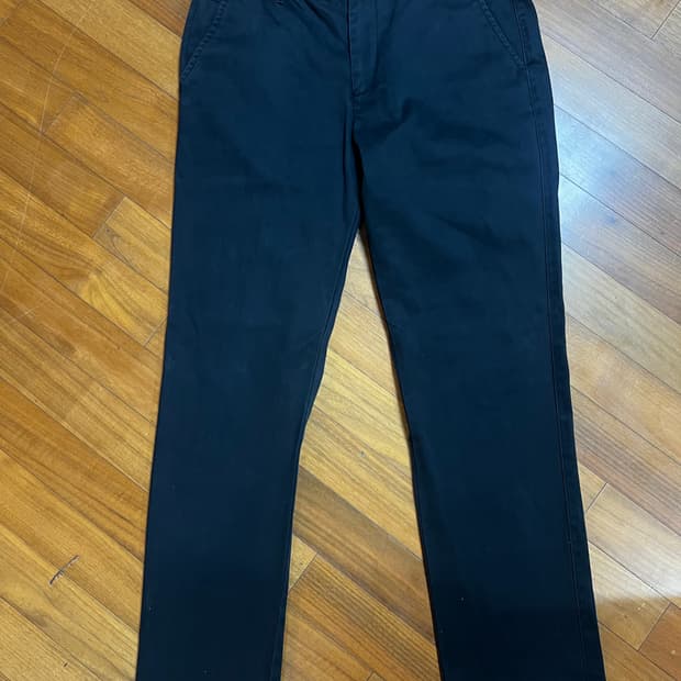 버버리 치노팬츠 다크네이비