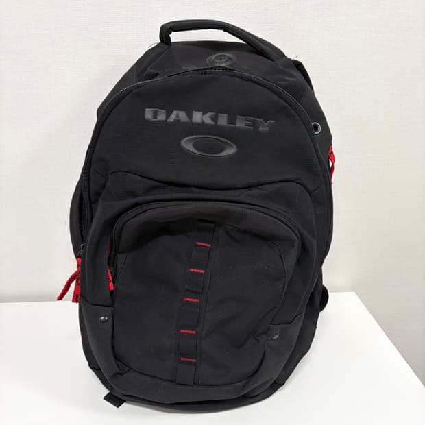 oakley backpack