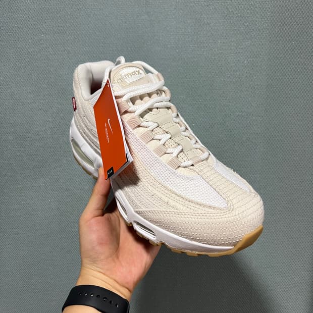 나이키 리바이스 에어맥스95 새상품(270)