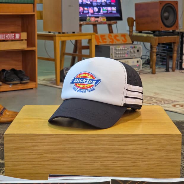 디키즈  메쉬캡 모자