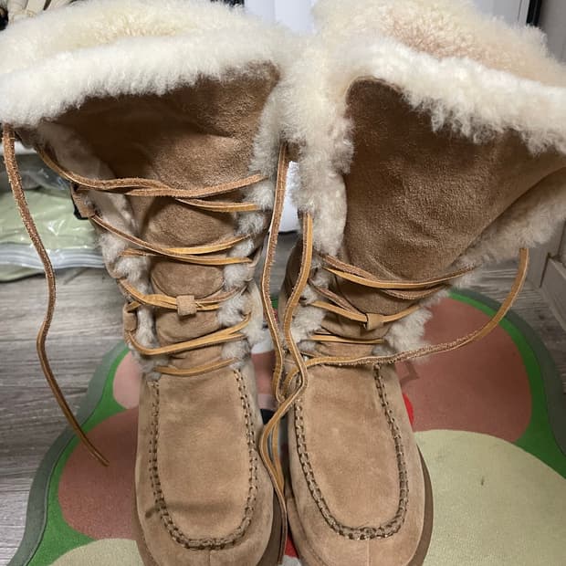 레이스업 어그 롱부츠