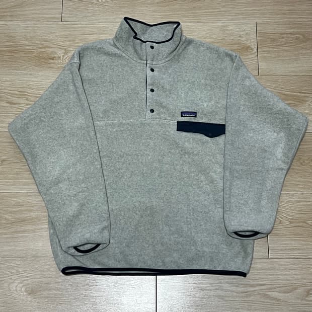 파타고니아 신칠라 헤비웨이트 오트밀(L)