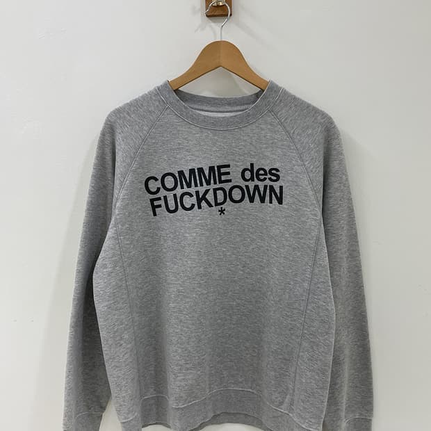 Comme des Fuck Down