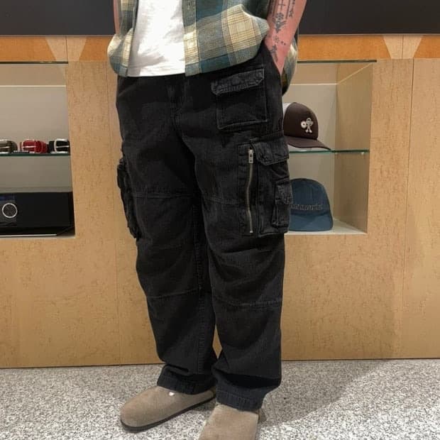 XL 디스이즈네버뎃 크레이지 멀티 집 팬츠 블랙