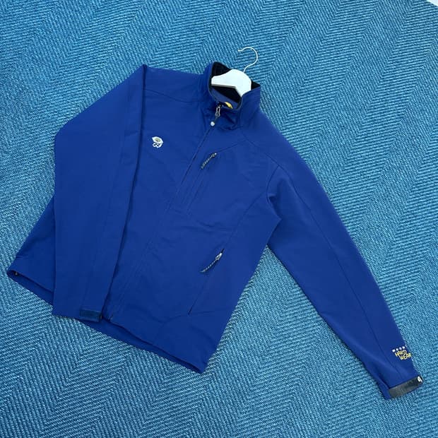 [M] 마운틴하드웨어 자켓