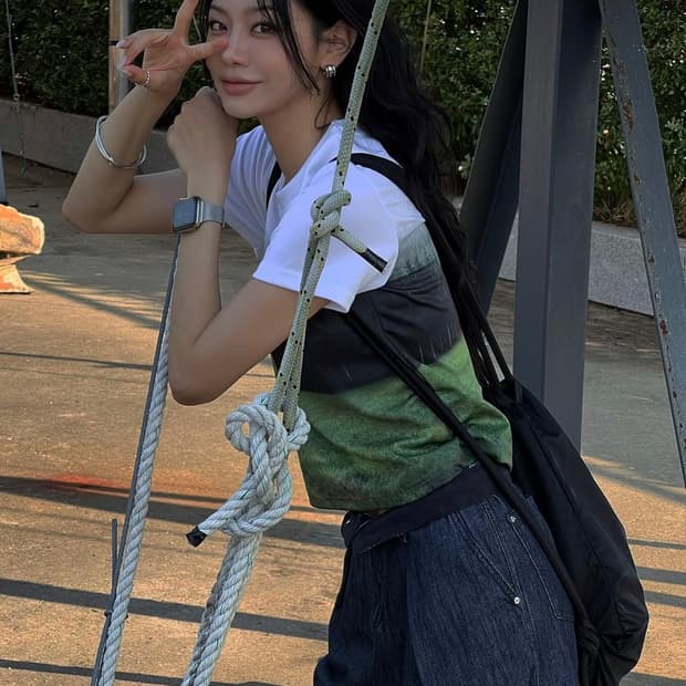 트리밍버드 포레스트 티셔츠