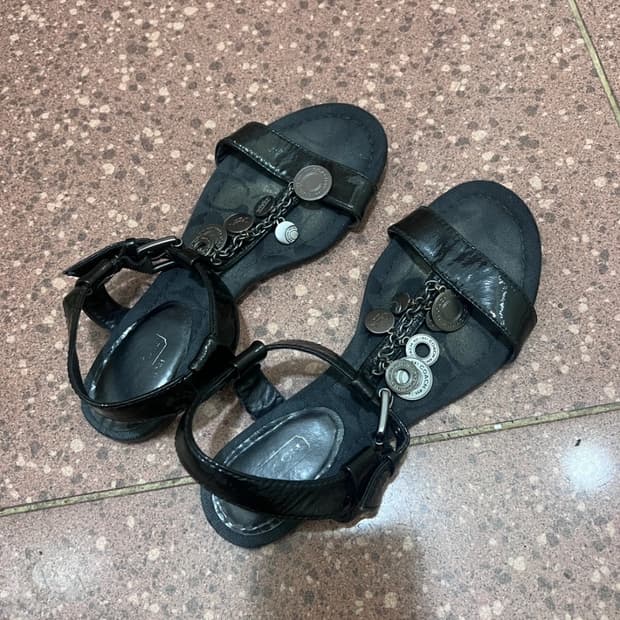 코치 정품 샌들