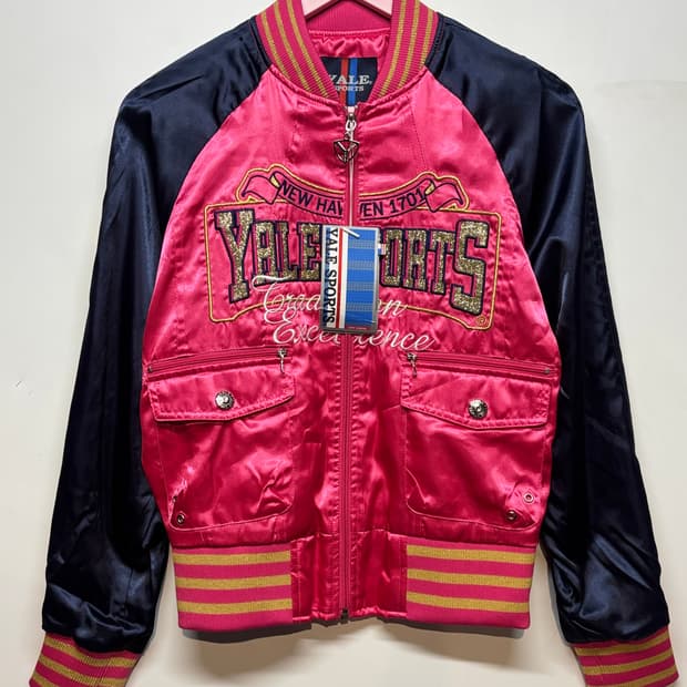 YALE 예일 핑크 점퍼