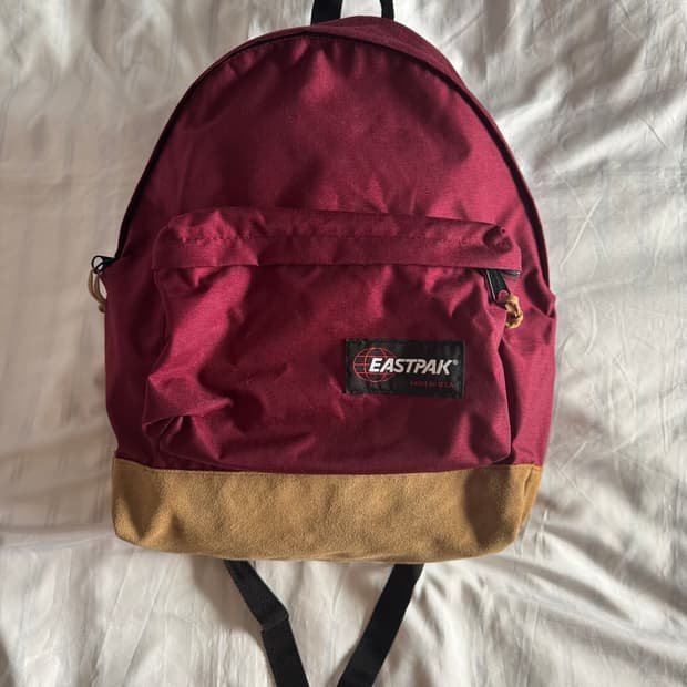 이스트팩 USA MADE 클래식 백팩 버건디