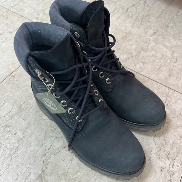 팀버랜드 6인치 255