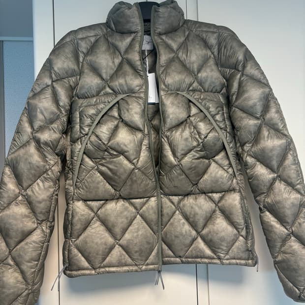 Roa nuna 로아 누나 세이지 그린 M