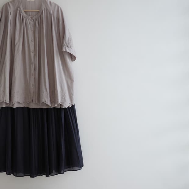 studio CLIP 
• 아사코튼 셔츠 블라우스