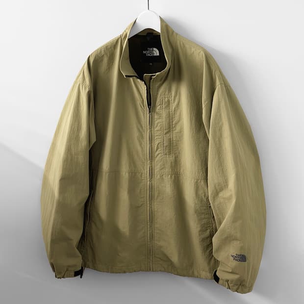 빈티지 노스페이스 올리브 카키 나일론 패커블 자켓