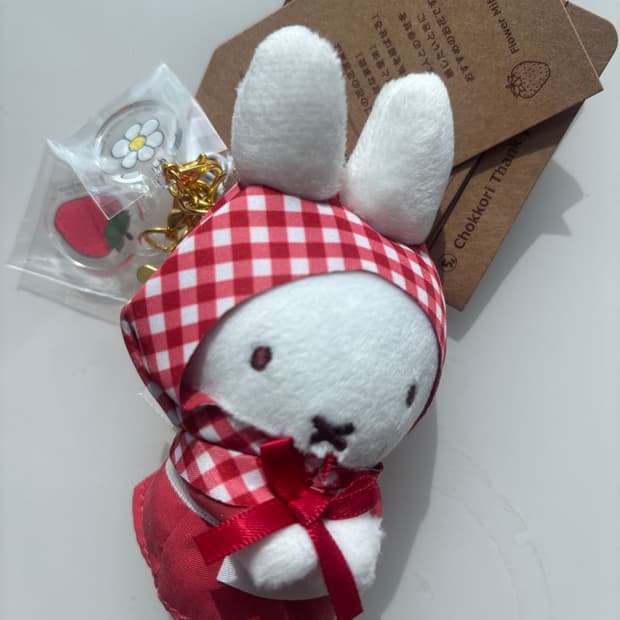 일본정품 새상품 신상 미피 촛코리상 딸기 튤립 체크 키링 인형