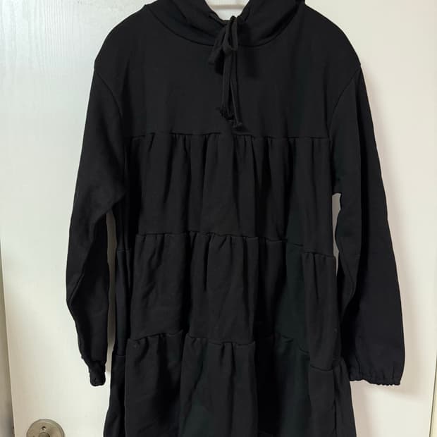블랙 캉캉 후드 원피스