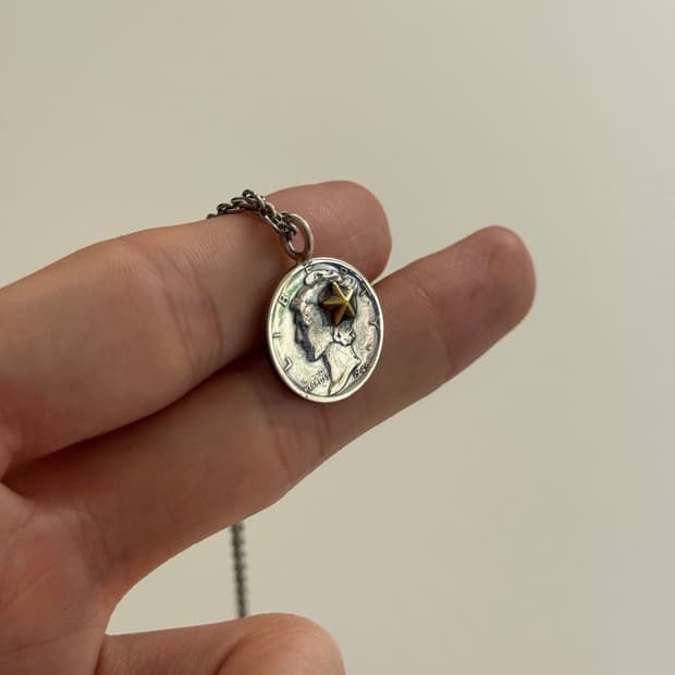 LIBERTY STAR PENDANT 리버티 스타 펜던트