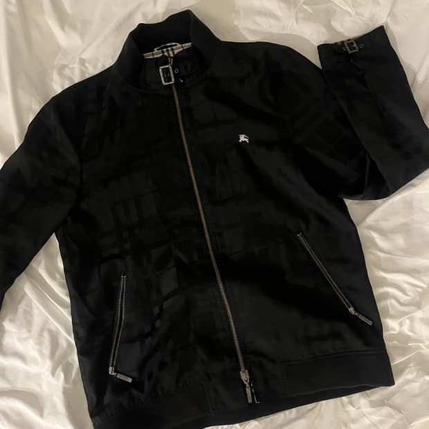 버버리 정품 블랙 노바 봄버 자켓
