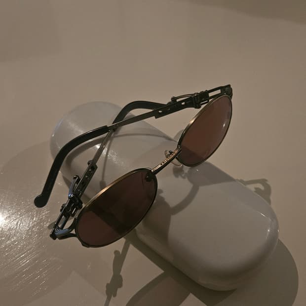 90's 장폴고티에 빈티지 아카이브 앤틱 건메탈 & 골드 선글라스