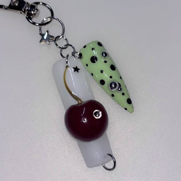 네일 팁 키링 nail tip keyring