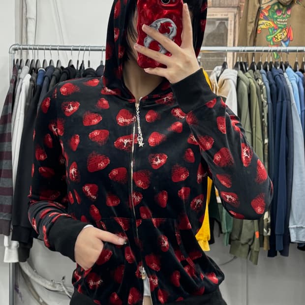 히스테릭 글래머 스트로베리 벨벳 후드집업