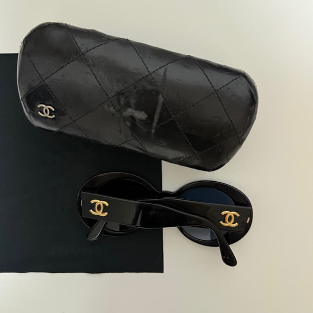 샤넬 오발 선글라스 CHANEL OVAL SUNGLASSES