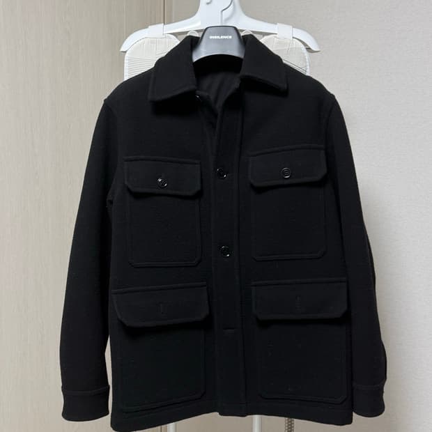 르메르 헌팅자켓 44사이즈